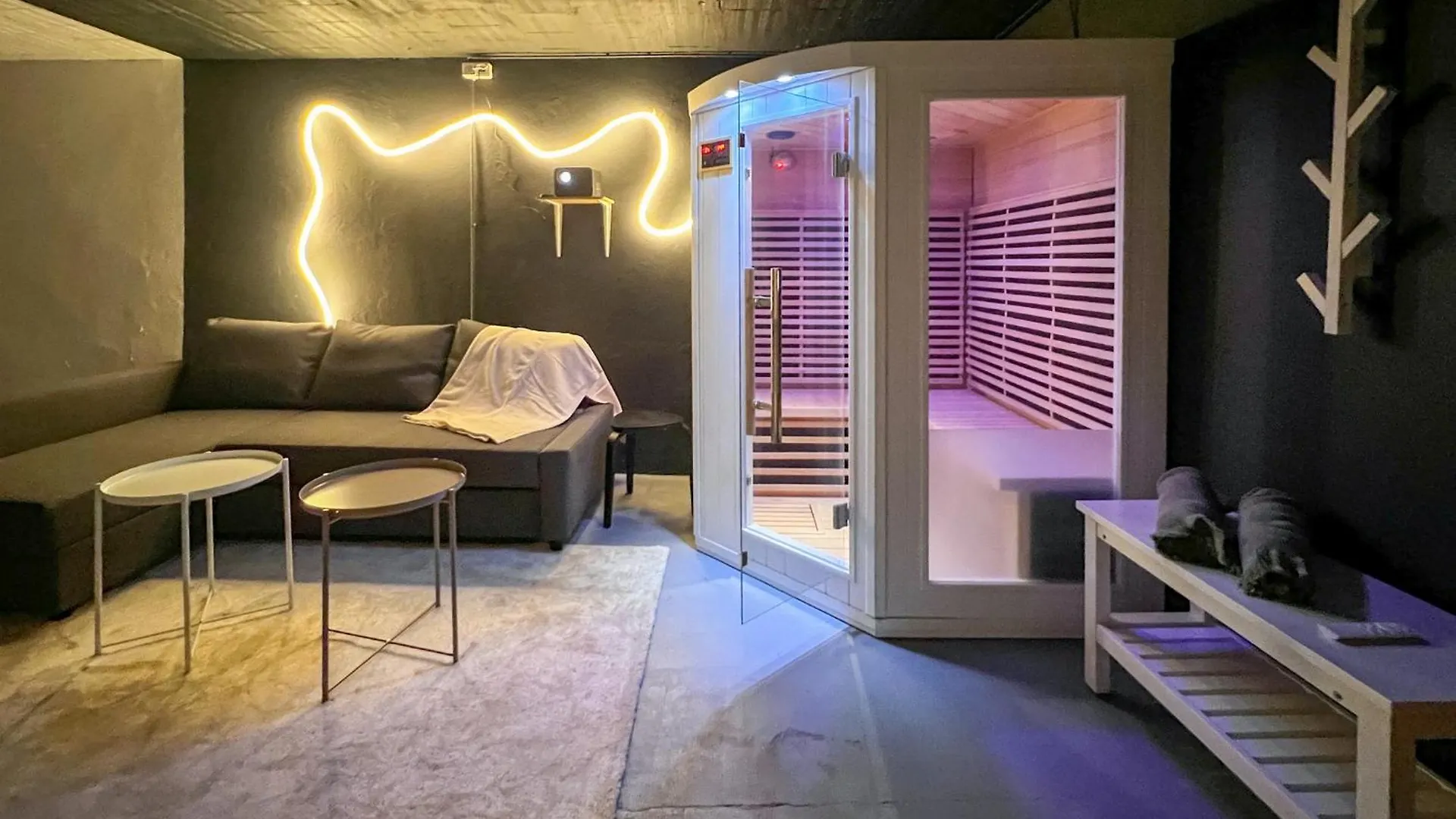 Apartment Havre De Bien-Etre A Toulon Avec Sauna 4 Couchages