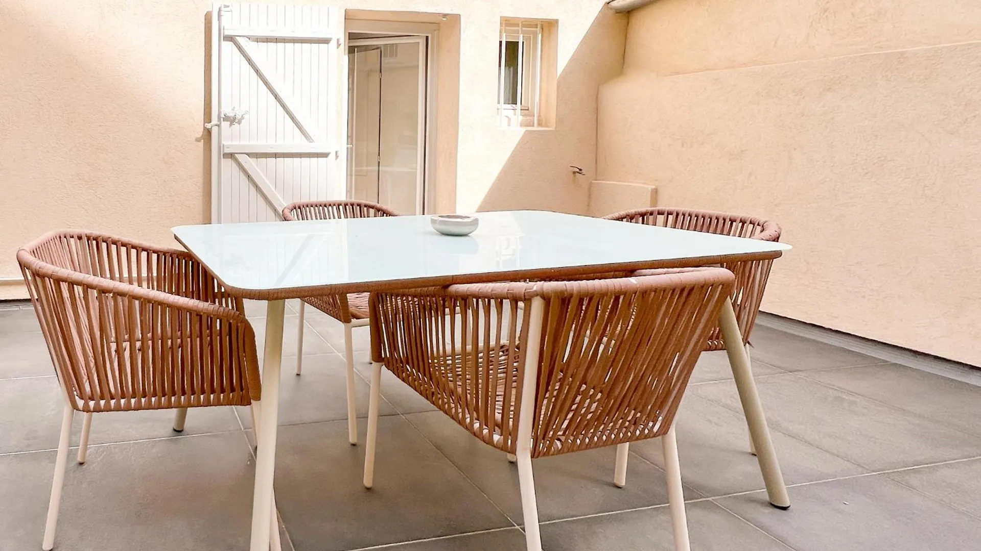Apartment Havre De Bien-Etre A Toulon Avec Sauna 4 Couchages